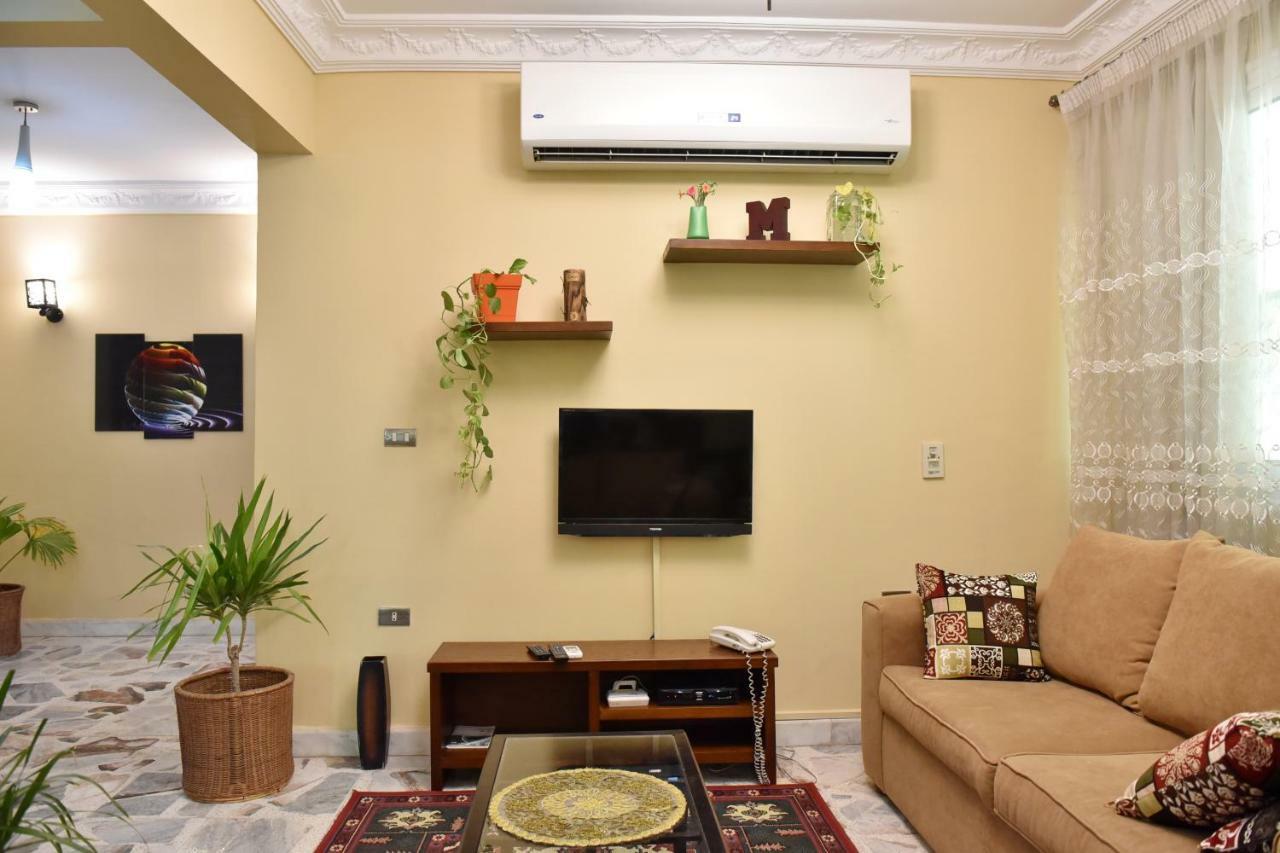 Two-Bedroom Apartment At Mohamed Farid Street Kaherah Luaran gambar
